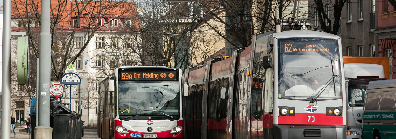autobus i tramwaj niskopodłogowy